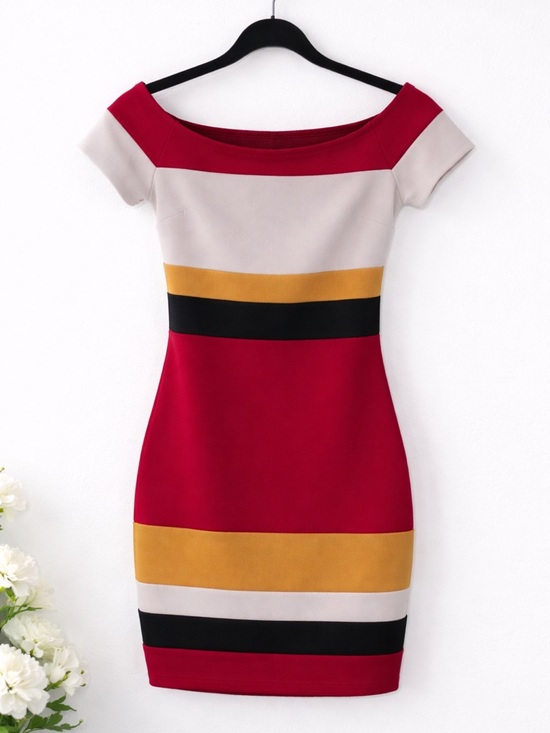 hello miss Dresses & Skirts - hello miss Red Colorblock Off-Shoulder Mini Dress